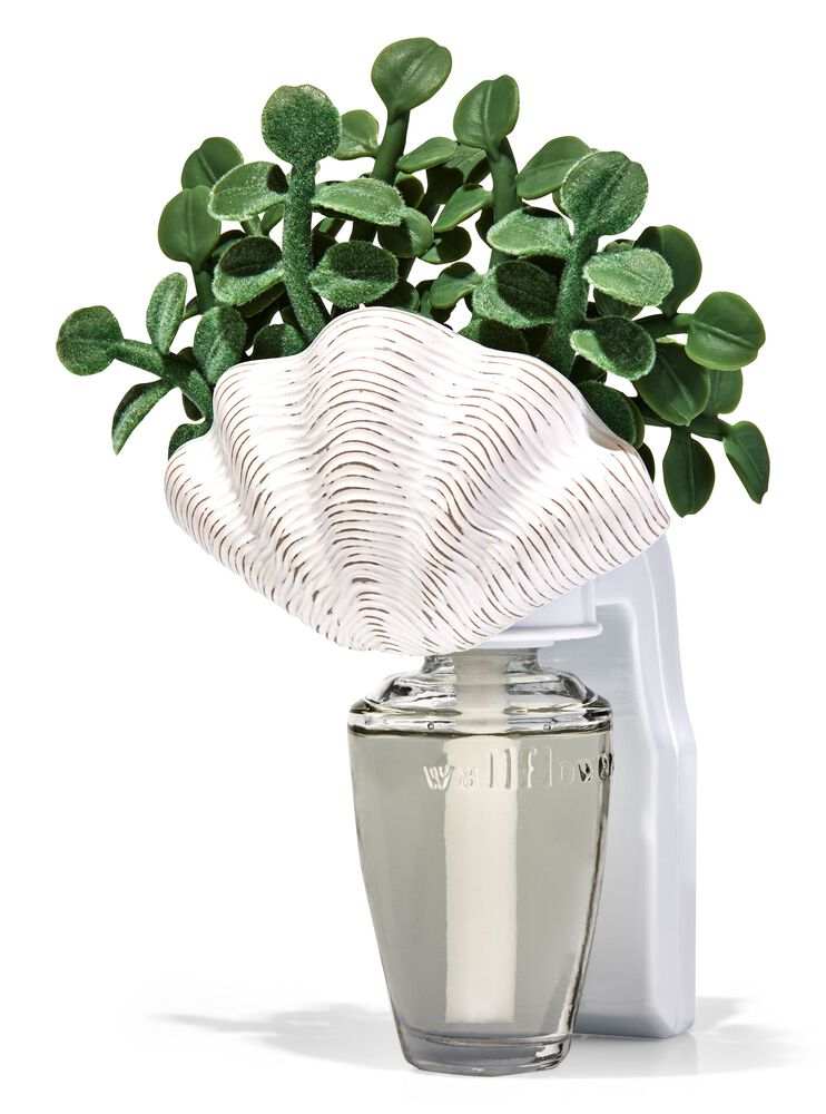 Botanical Shell Wallflowers Fragrance Plug