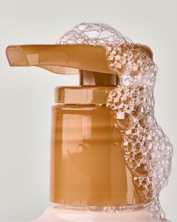 Cozy Vanilla Almond Daily Moisturizing Hand Soap image number null