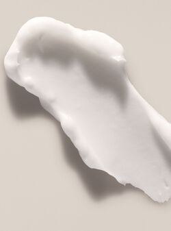 Snowflakes & Cashmere Travel Size Ultimate Hydration Body Cream image number null