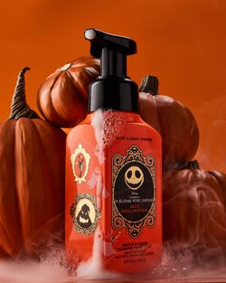 Jack Skellington Gentle & Clean Foaming Hand Soap image number null
