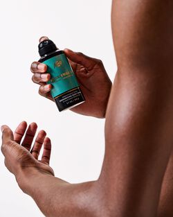 Freshwater Deodorizing Body Spray image number null
