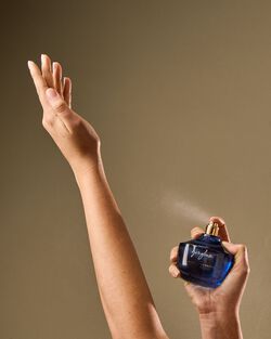 Gingham Eau De Parfum image number null
