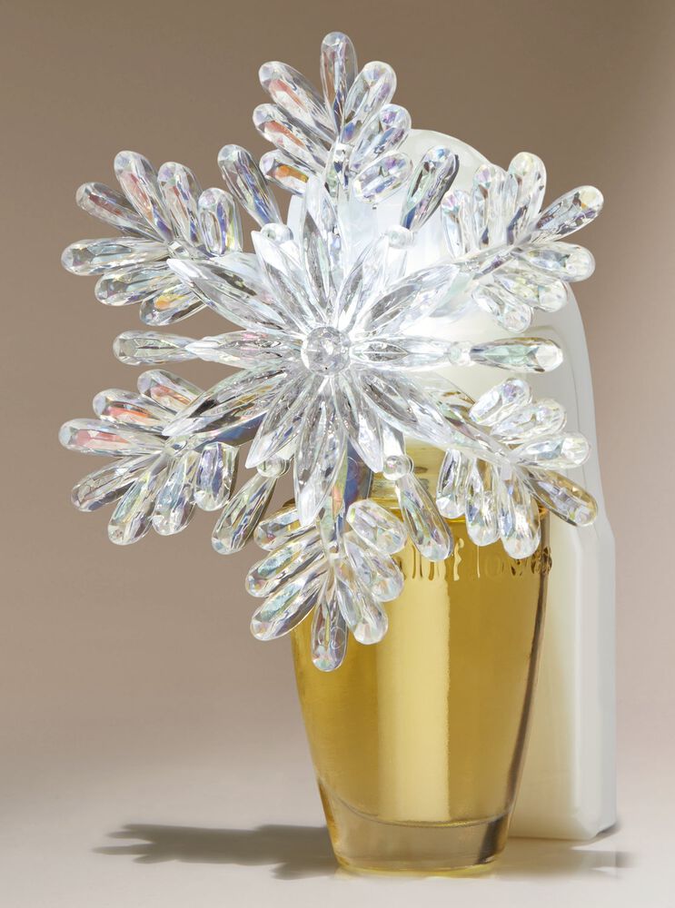 Traditional Snowflake Wallflowers Fragrance Plug